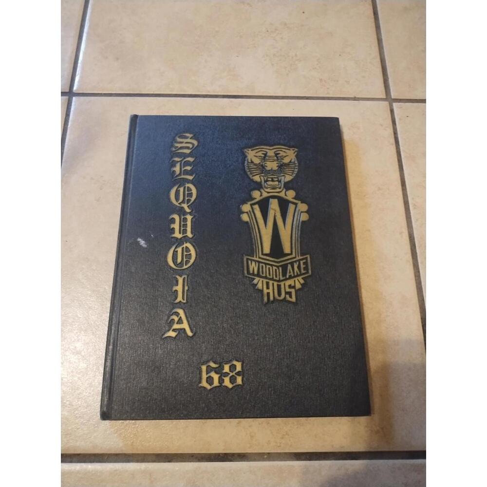 1968 woodlake Union high School yearbook